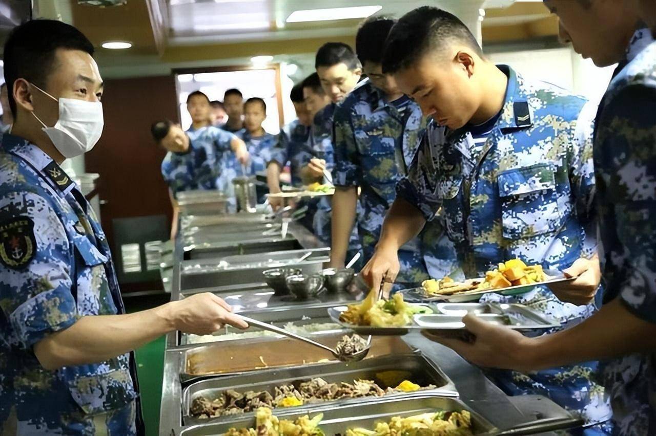 假日餐饮增长快，个性体验成趋势！上半年餐饮收入增长7.9%